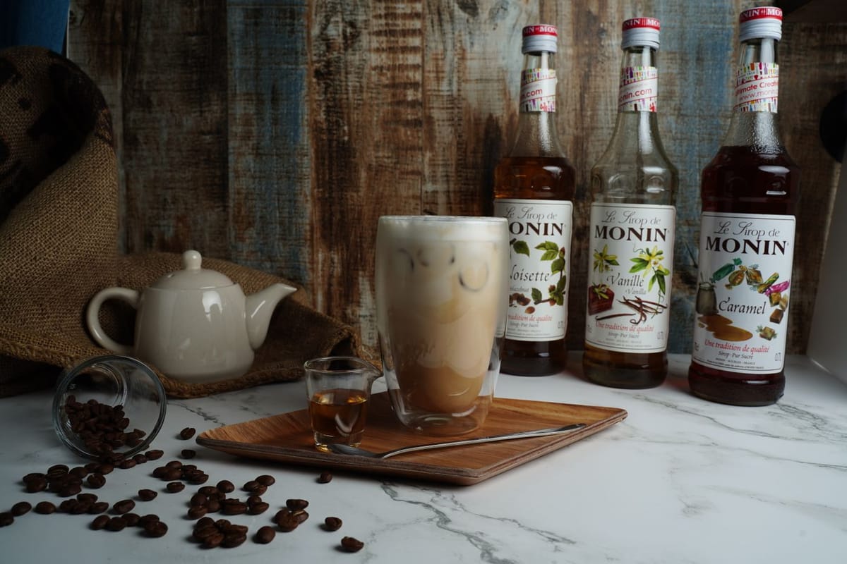Ice caramel latte