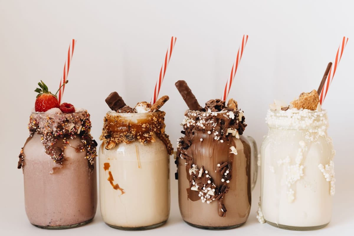 Milk-shake chocolat double, Snickers ou Bueno